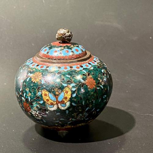 Japanese Meiji Cloisonné Lidded Jar image-1