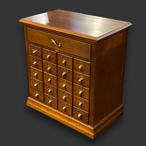 Early 20th Century Shannon Oak Filing Cabinet image-1