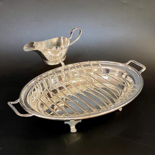 Silver Plated Asparagus Dish with Sauce Boat image-1
