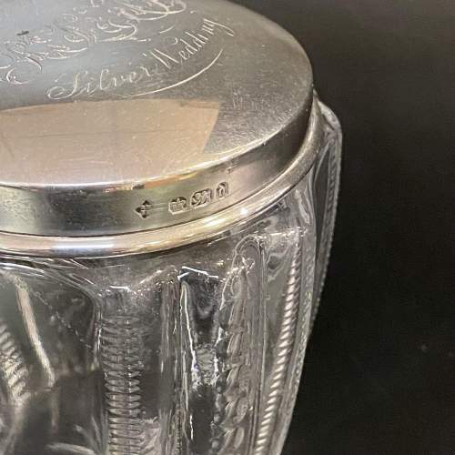 19th Century Marmalade Pot with Silver Lid image-2
