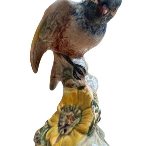 A Rare Beswick  Beagle Chickadee Bird Figurine image-2