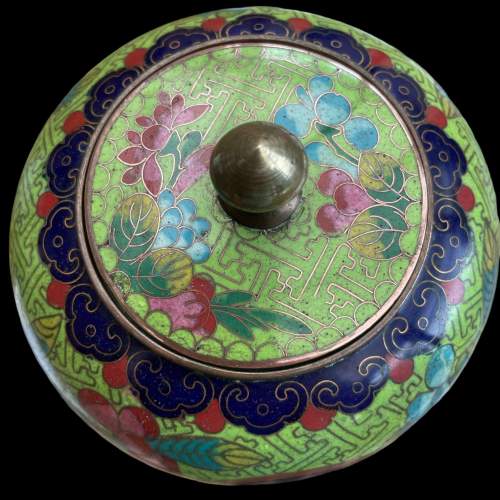20th Century Chinese Cloisonne Vase and Lid image-3