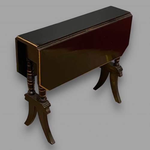 Small Ebonised Victorian Sutherland Table image-4
