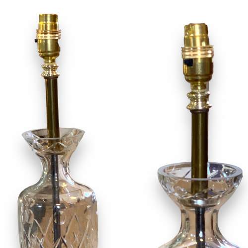 Pair of 20th Century Cut Glass and Brass Plated Lamps image-2
