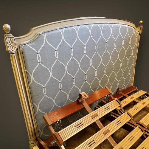 French King Size Upholstered Bed image-5