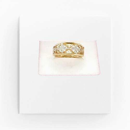 Unusual 9ct Gold Diamond Ring image-5