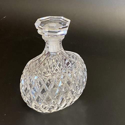Lalique Nina Ricci Capricci Factice Bottle image-2