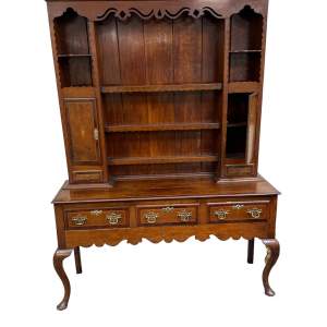 An Superb Early 19th Century Country Golden Oak Dresser And Rack
