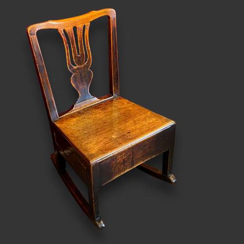 George I Period Solid Elm Lambing Rocking Chair image-1