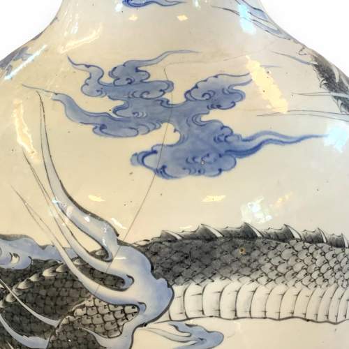 Large Japanese Arita Meiji Period Ovoid Vase image-4