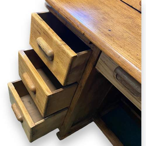 Good Quality Light Oak Roll Top Desk image-4