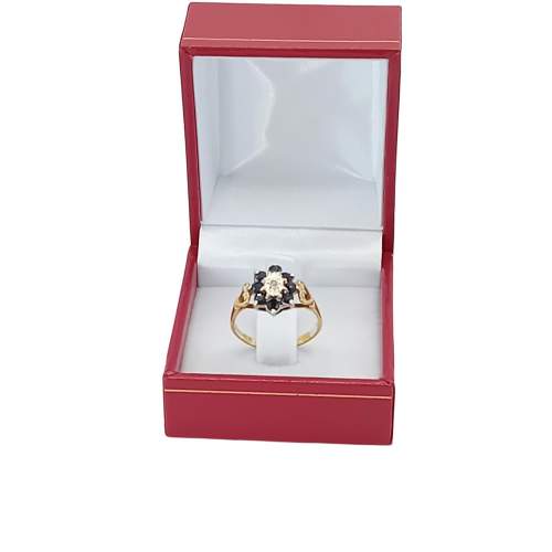 18ct Gold Sapphire Diamond Ring. London 1977 image-2