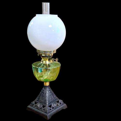 19th Century Green Glass and Cast Iron Oil Lamp image-1