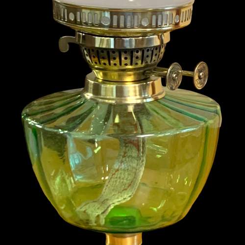 19th Century Green Glass and Cast Iron Oil Lamp image-3