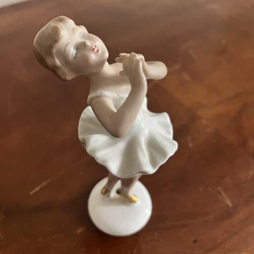 A Wallendorf of Germany Ballerina Figurine image-1