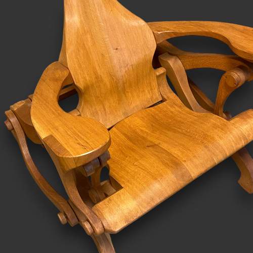 Unusual Motion Chair - Malcolm David Smith image-4