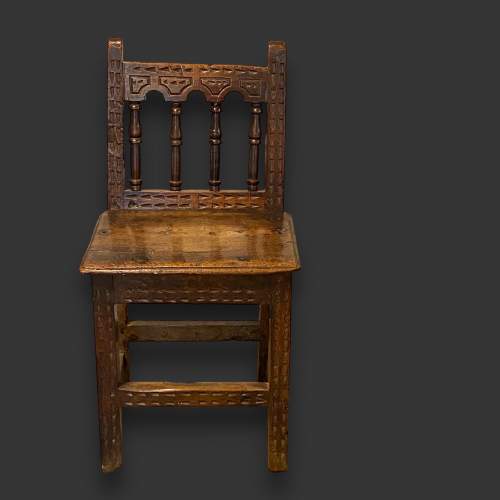 Early 17th Century English Fruitwood Chair image-2
