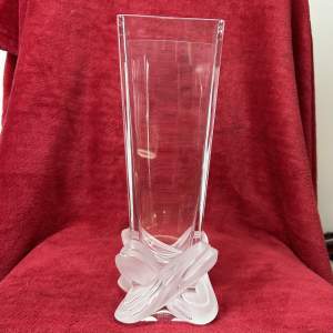 Lalique Lucca Love Knot Glass Vase