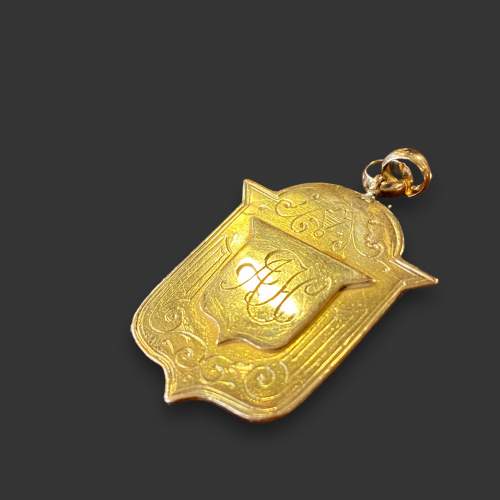 Victorian 18ct Gold Shield Shaped Pendant image-2