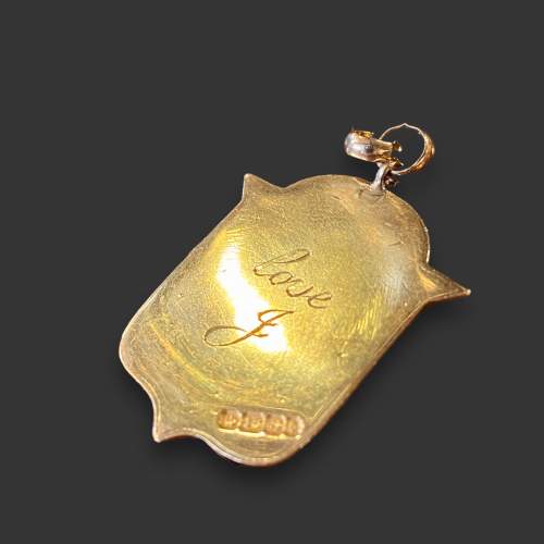 Victorian 18ct Gold Shield Shaped Pendant image-4