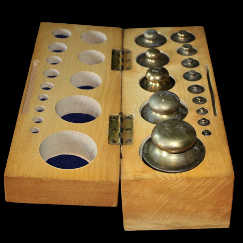 Boxed Brass Weights. 1 Gram - 2 Kilos image-1