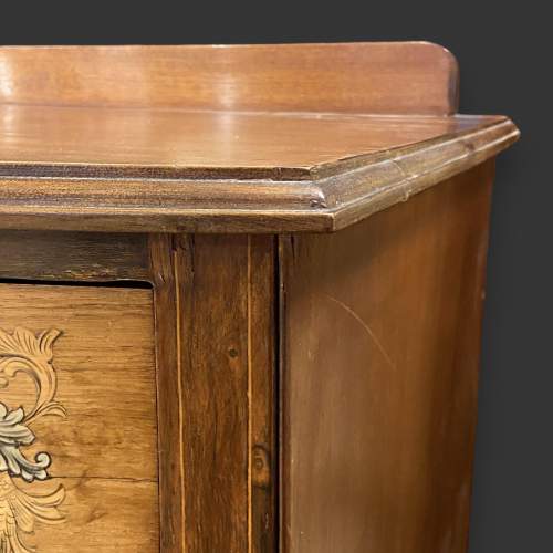 Late 19th Century Inlaid Rosewood Bow Front Chest of Drawers image-5