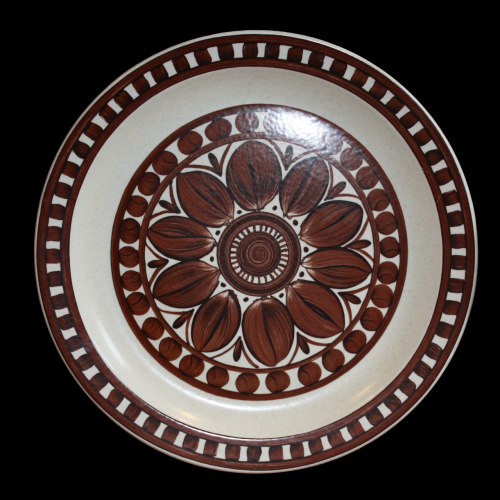 2 Retro Midwinter 26cms Plates - Rare Brown Dahlia Medallion. 1972 image-4
