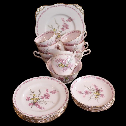 Vintage Tuscan Fine English Bone China April Beauty Tea Service image-1