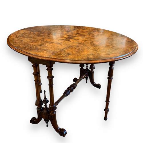 Victorian Figured Walnut Sutherland Table image-1