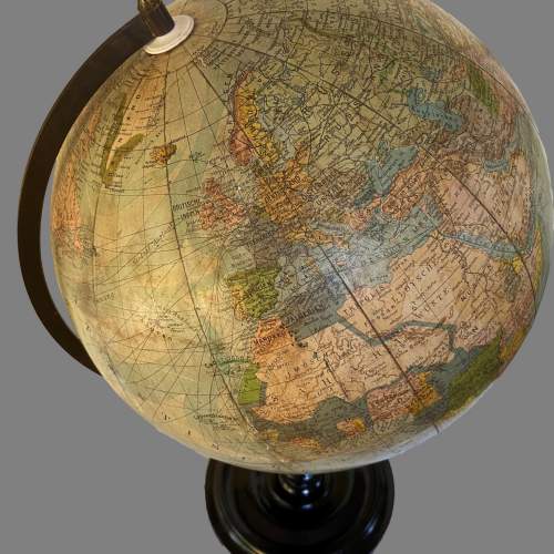 Vintage German Globe by Peter Oestergaard Berlin image-4