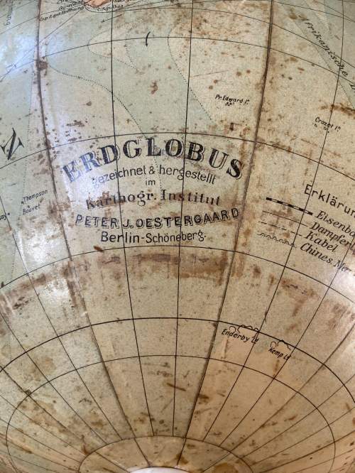 Vintage German Globe by Peter Oestergaard Berlin image-6