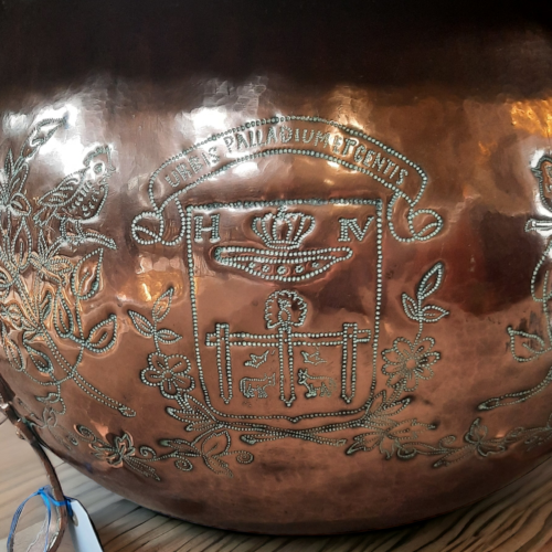 Large French Antique Handmade Copper Planter with Coat of Arms image-2