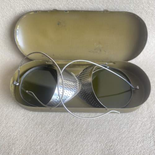 Willson Safety Goggles - Iconic Design Circa 1910-1920 image-5