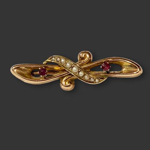 Victorian Gold and Pearl Brooch image-3
