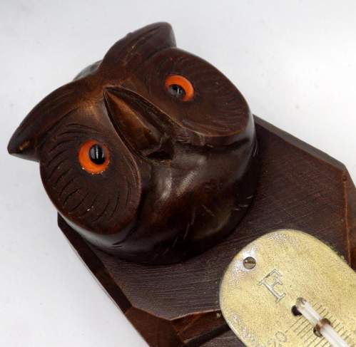 Black Forest 1930s Carved Owl Decor Wall Barometer & Thermometer image-2