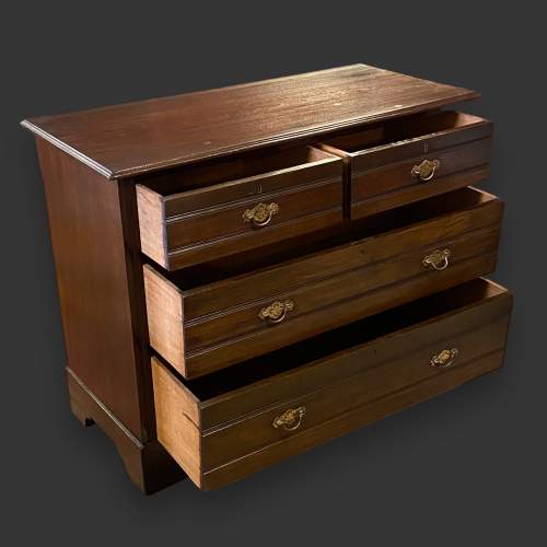 Early 20th Century Walnut Chest of Drawers image-2