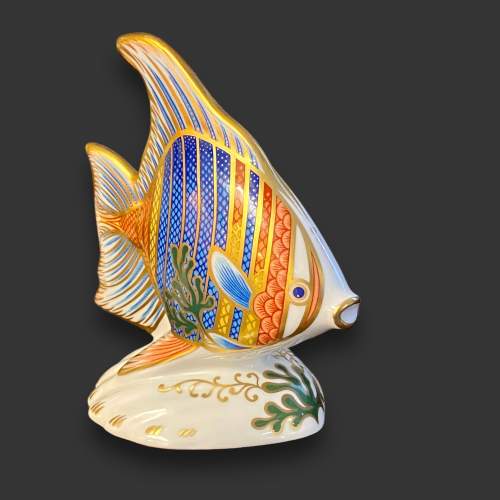Royal Crown Derby Pacific Angel Fish Figurine image-1