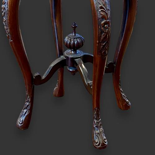 Pair of Victorian Mahogany Side Tables image-6