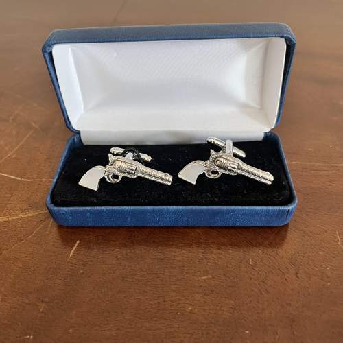 A Pair of 925 Sterling Silver Pistol Cufflinks image-4