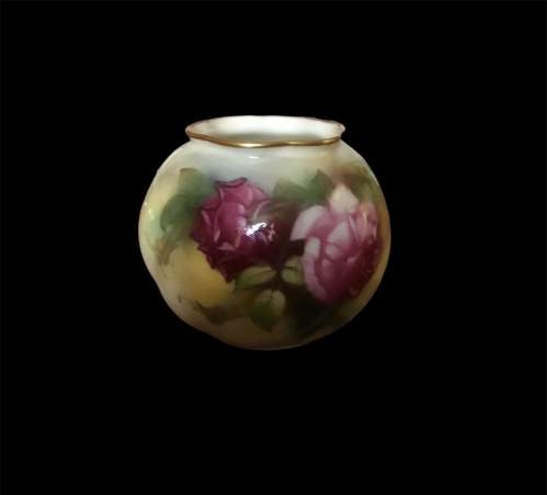 Royal Worcester Miniature Vase Painted with Roses 1923 image-1