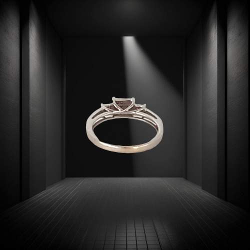 Gold Diamond Art Deco Design Ring image-4