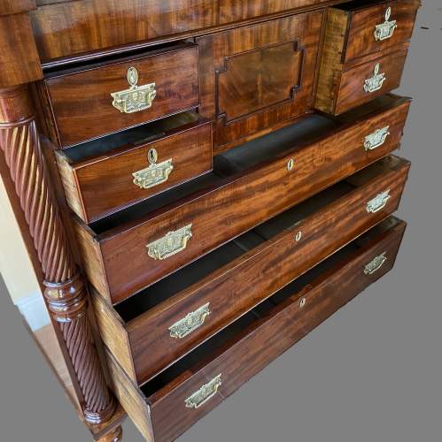 Victorian Mahogany Chest of Seven Drawers image-4