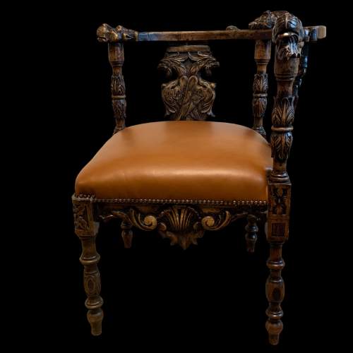 Pair of Italian Renaissance Carved Corner Chairs image-6