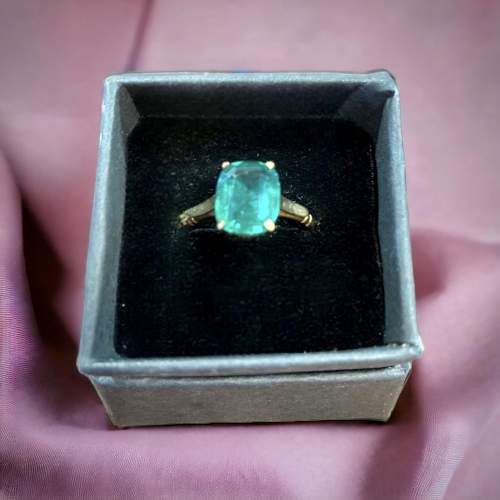 9ct Gold Emerald Cocktail Ring image-1