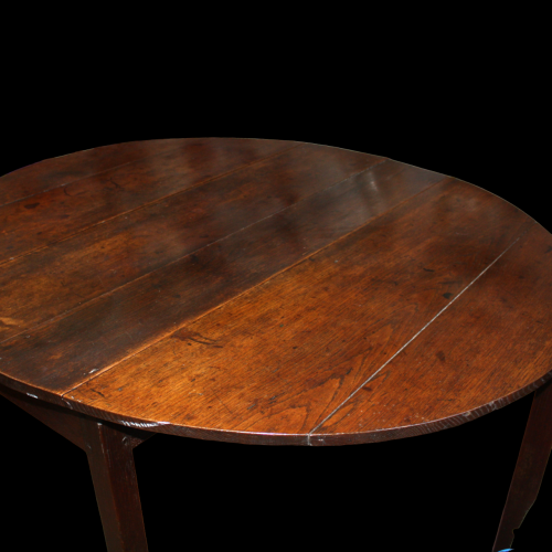 Antique English Oak Oval Gateleg Dining Table. Seats 4-6 people image-2