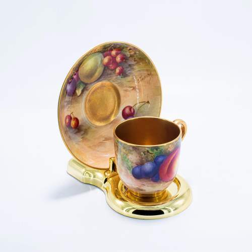 An Art Deco Period Royal Worcester Cup and Saucer image-3