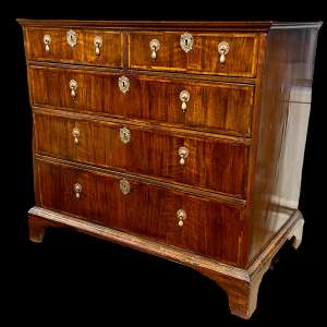 Early 18th Century English Walnut Chest of Drawers