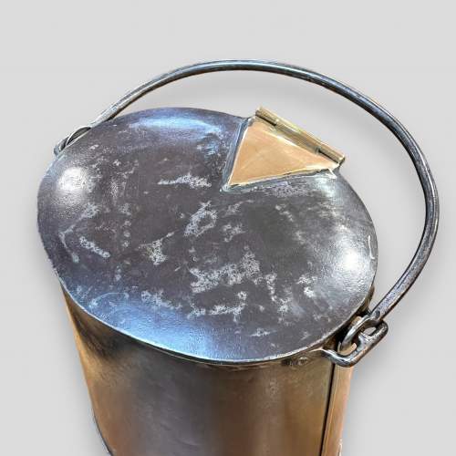 Two Gallon Steel Milk Delivery Bucket image-2