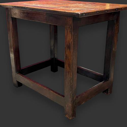 Early Georgian Oak Peg Jointed Side Table image-4