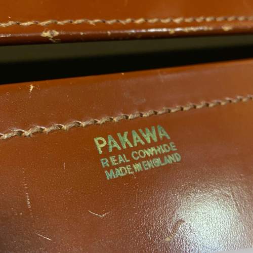 Pakawa Leather Suitcase image-3